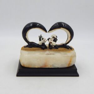 Ron Lee Pepe Le Pew & Penelope The Essence Of Love 1995 205/1200 Figurine